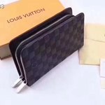 vuitton-wallet